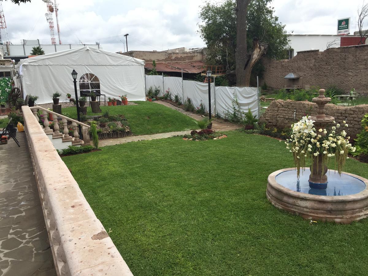 Los Nogales Inn Camargo 外观 照片